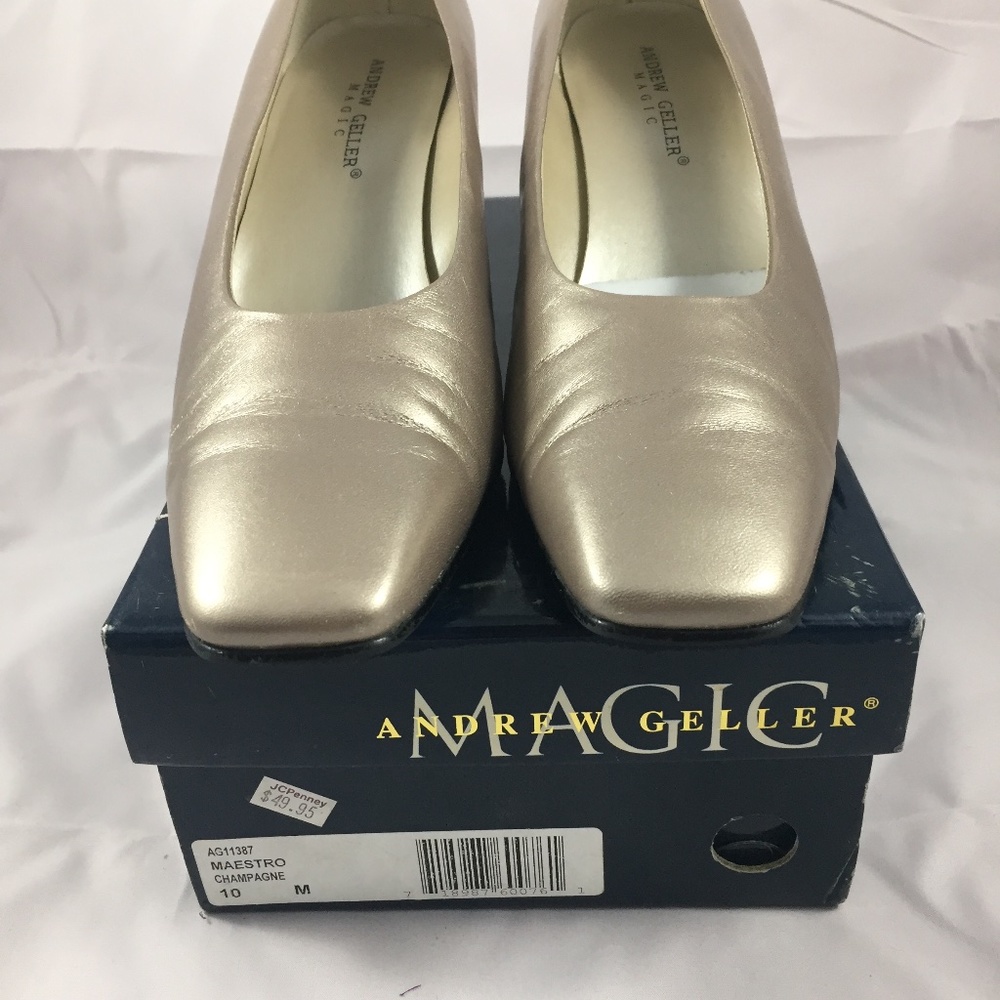 Andrew Geller Magic Dressy Pumps